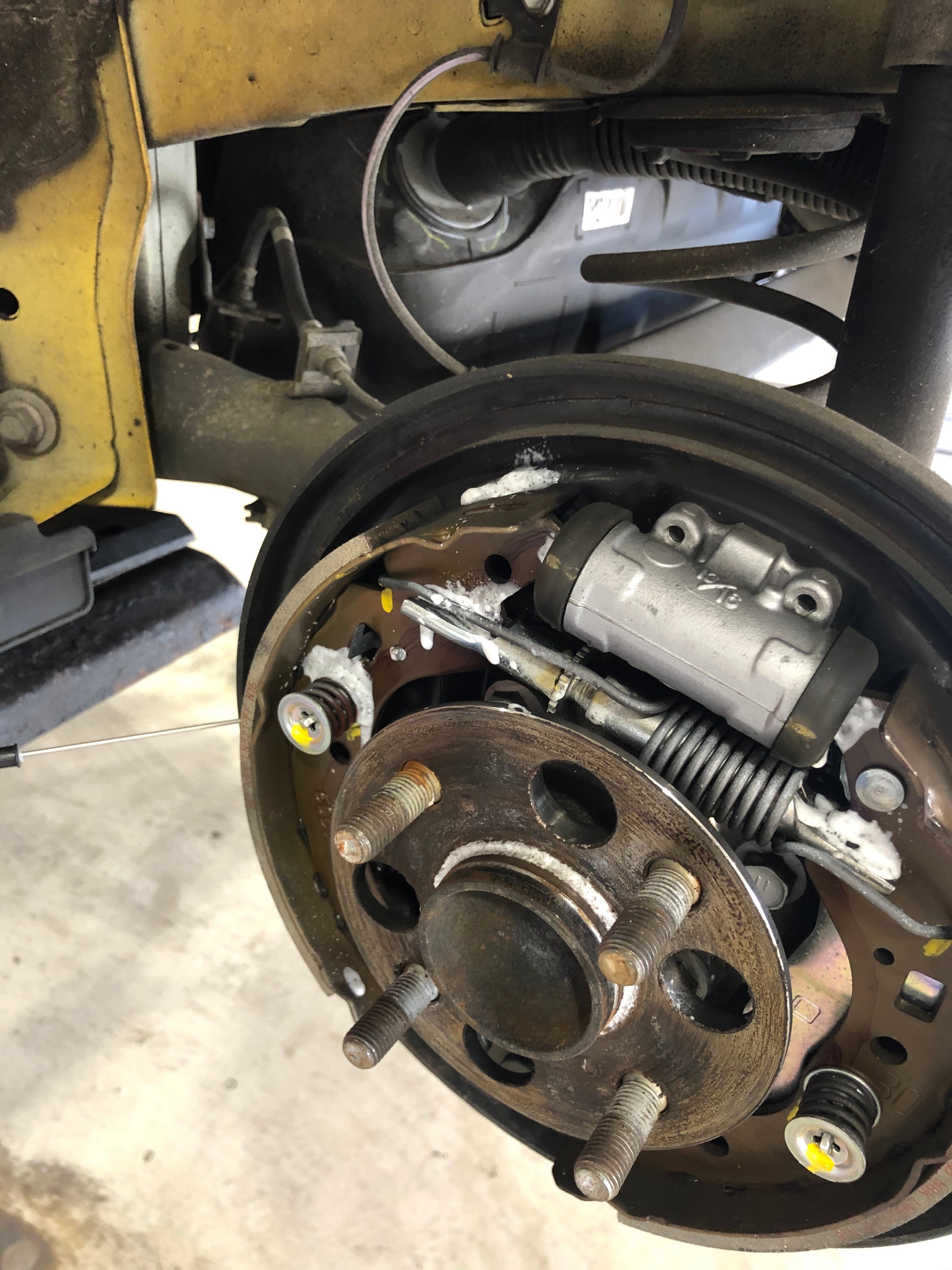 車のメンテナンス