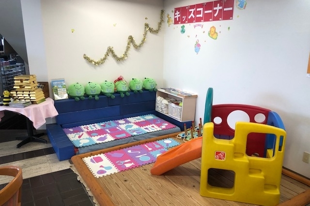 34小諸 キッズコーナー2020.02