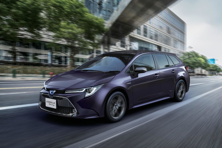 カローラ ツーリング HYBRID W×B(2WD)