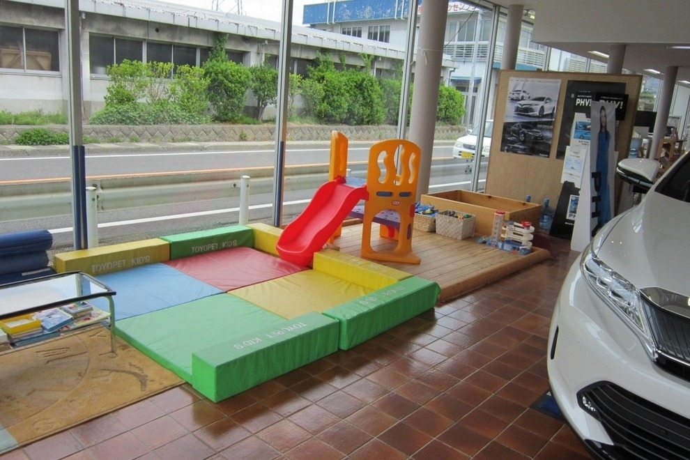 P岡谷店03