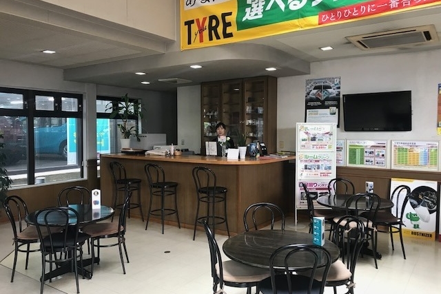 ショールーム2