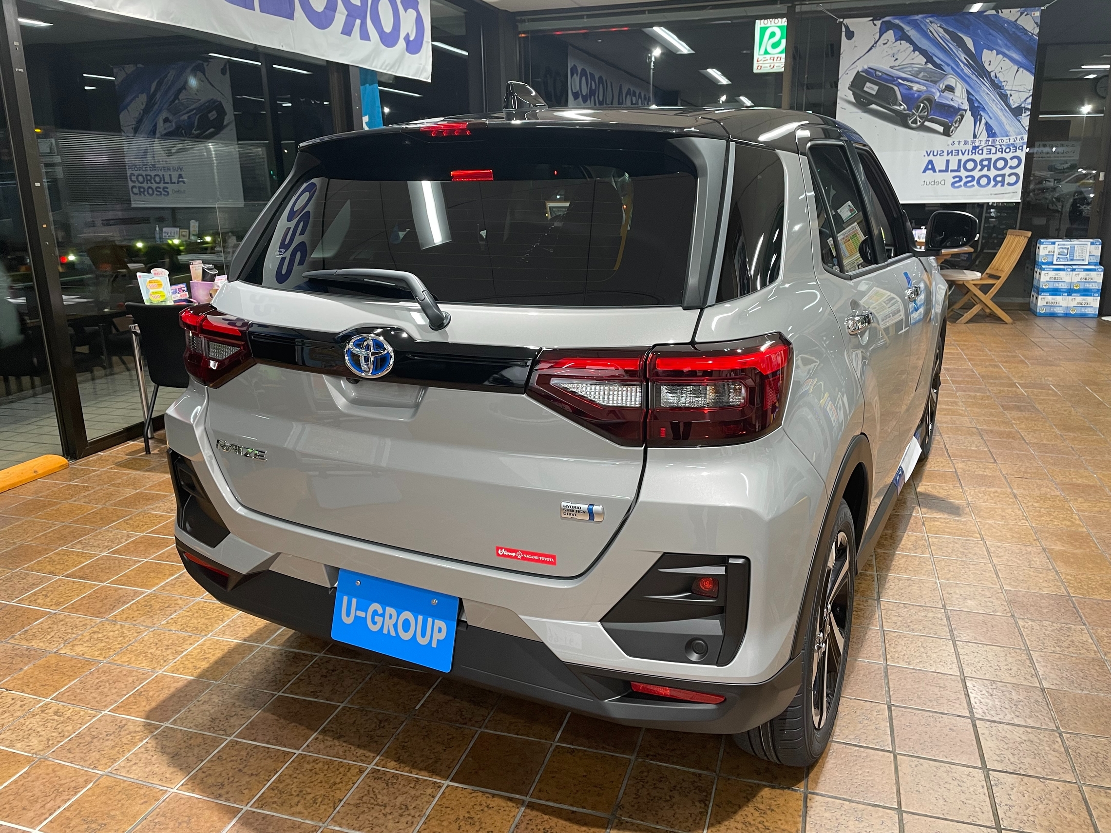新型ライズハイブリッド車の展示車入りました！