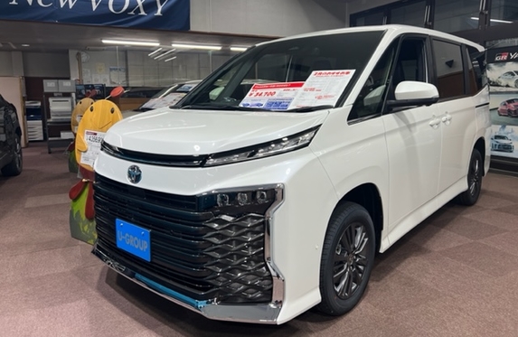 4本‼️新車外し‼️ ノアヴォク　SZ 2022 新型 トヨタ ヴォクシー S-Z 4WD 内外装 - YouTube