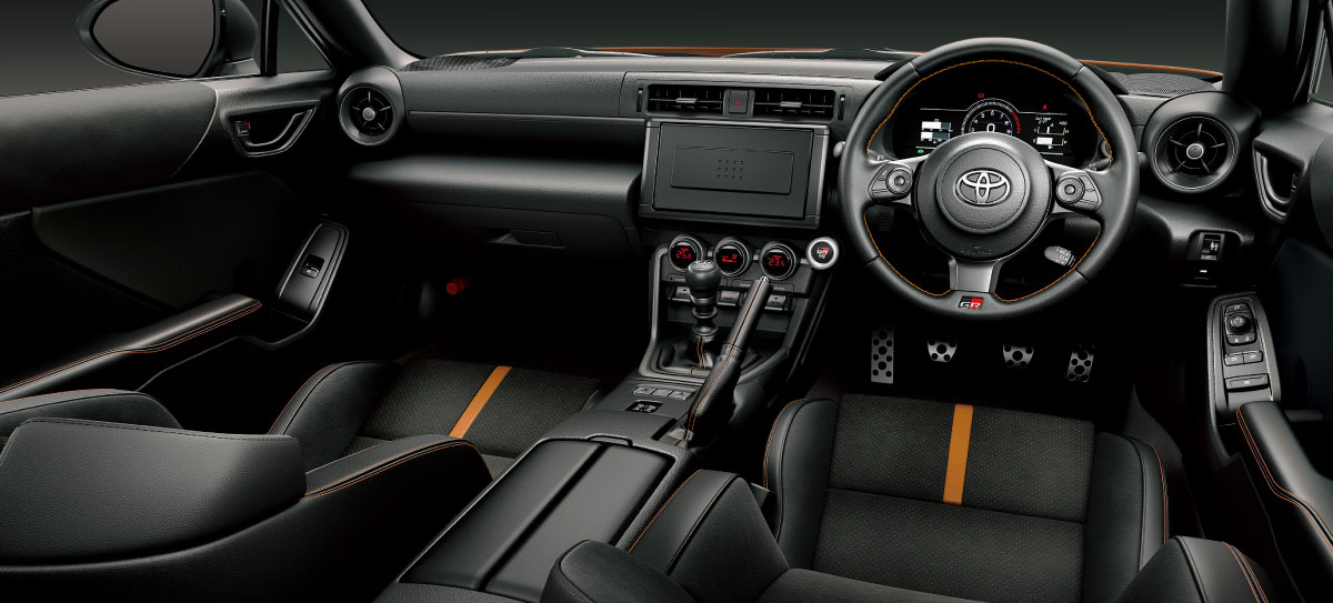 石田多朗　Grandfinale 特別仕様版 ヤリスクロス特別仕様車Z“URBANO”の魅力を徹底解説 | 神奈川県のトヨタ