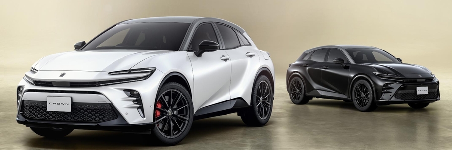 (左):特別仕様車 SPORT RS “THE 70th” (ベース車両はSPORT RS)