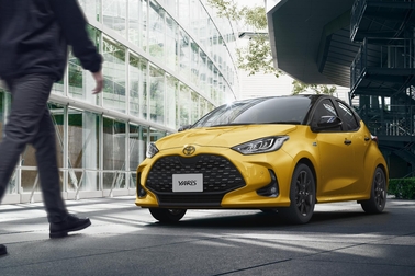 特別仕様車Z“URBANO”（ハイブリッド・2WD）［ベース車両はZ（ハイブリッド・2WD）］