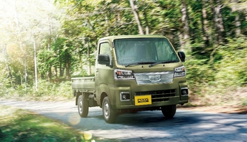 エクストラ（CVT・4WD）