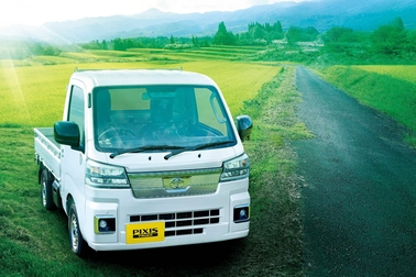 エクストラ（5MT・4WD）