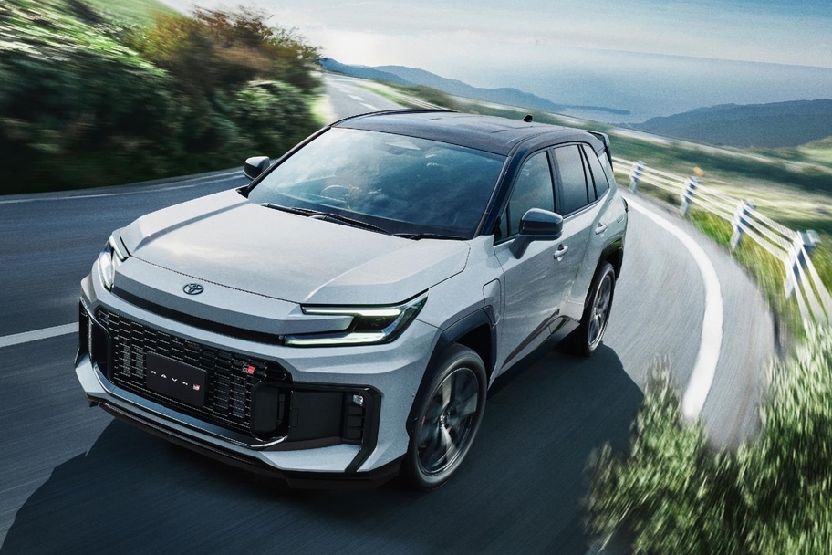 GR SPORT（プラグインハイブリッド）